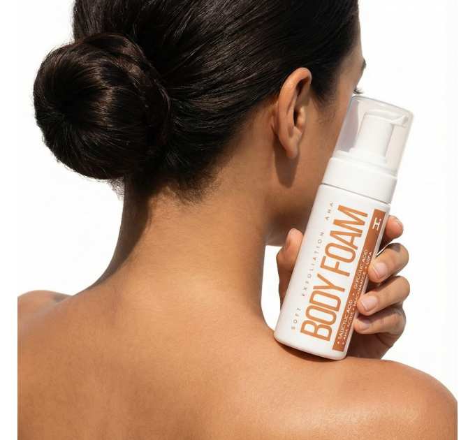 Мʼяка відлущувальна пінка з кислотами для тіла Hillary Soft Exfoliation AHA Body Foam, 150 мл