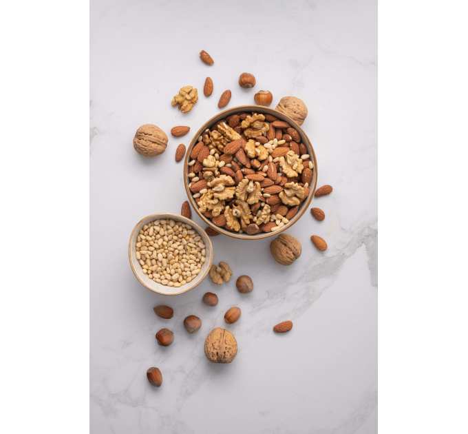 Набір граноли Almond, Nuts’ Trio 2 кг & Sweet Cashew 500г у подарунок Gregory Mill